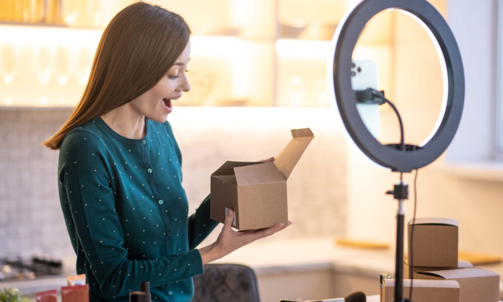 how-ai-is-quietly-reshaping-e-commerce-behind-the-scenes